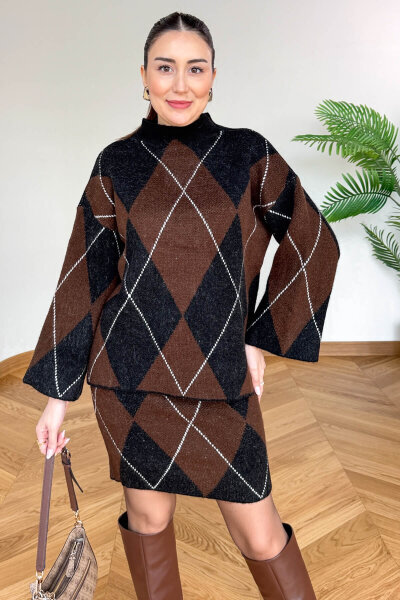 TKM-13368 Siyah-Kahverengi Dik Yaka Kalın Triko Kazak & Mini Etek İkili Takım - 3