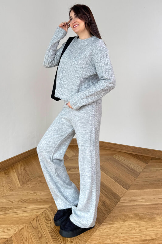TKM-2528 Gri Örgü Desenli Tiftikli Yumoş Triko Takım - 4