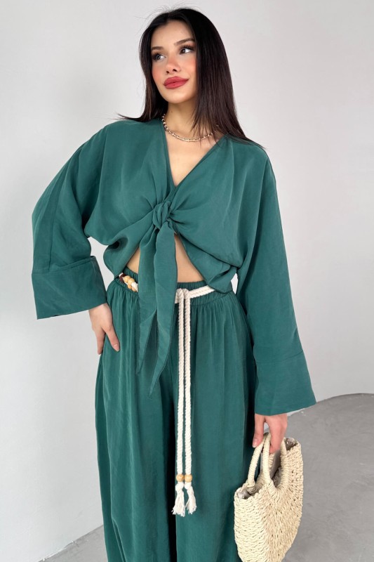 TKM-51140 Zümrüt Yeşili Önden Bağlamalı Bluz Kemerli Şalvar Pantolon İkili Takım - 6
