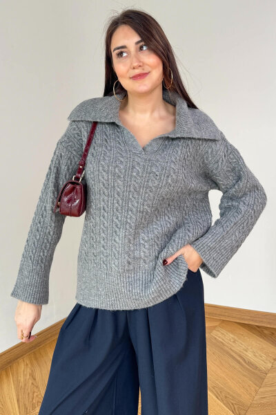 TRK-2510 Gri Geniş Polo Yaka Saç Örgü Desen Oversize Triko Kazak - 2