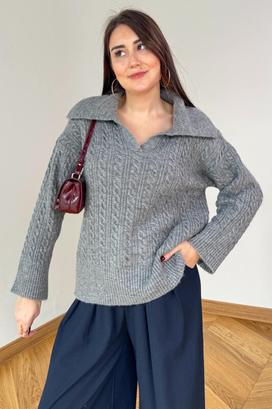 TRK-2510 Gri Geniş Polo Yaka Saç Örgü Desen Oversize Triko Kazak - 2