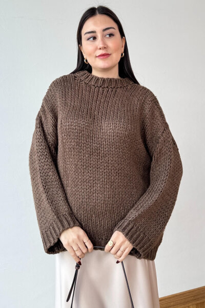TRK-3817 Kahverengi Kalın El Örgü Kumaş Bisiklet Yaka Oversize Kazak - 3