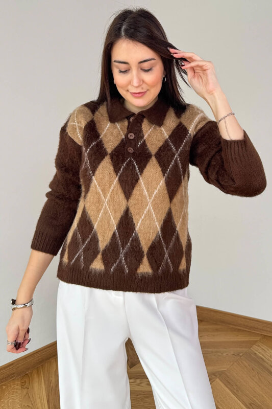 TRK-5320 Acı Kahve Tiftikli Polo Yaka Baklava Desen Triko Kazak - 2