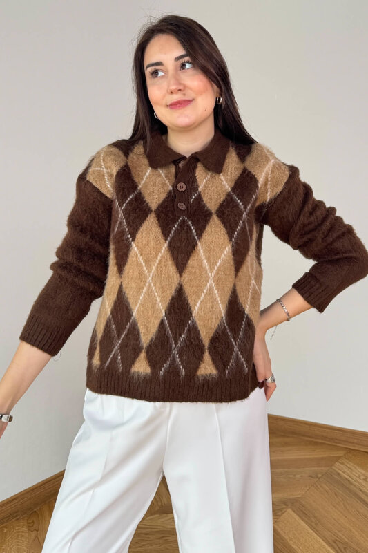 TRK-5320 Acı Kahve Tiftikli Polo Yaka Baklava Desen Triko Kazak - 3