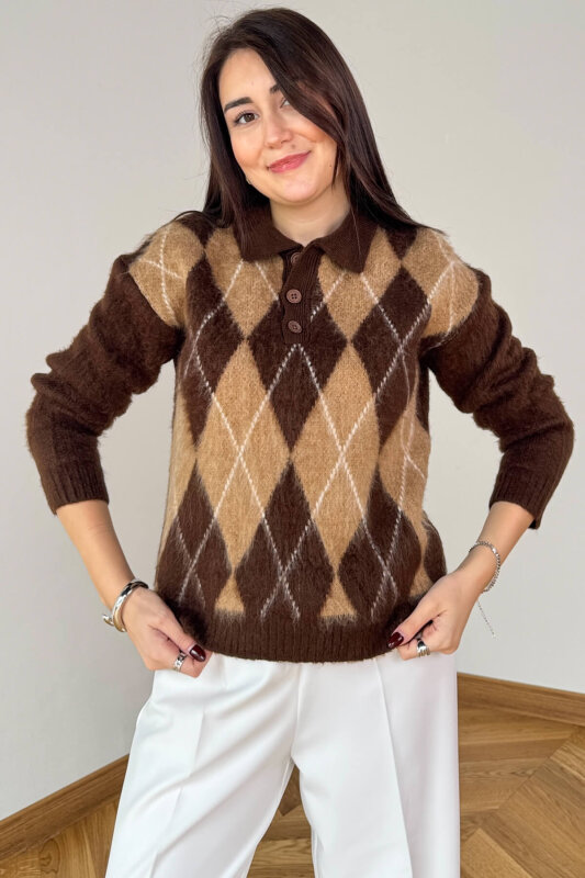 TRK-5320 Acı Kahve Tiftikli Polo Yaka Baklava Desen Triko Kazak - 1