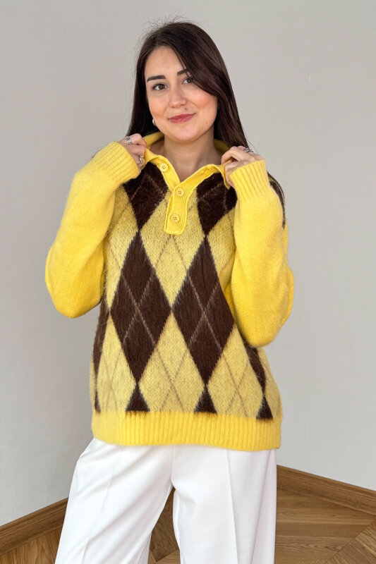 TRK-5320 Sarı Tiftikli Polo Yaka Baklava Desen Triko Kazak - 2