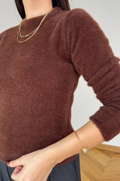 TRK-5321 Kahverengi Yumoş Sakallı Yuvarlak Yaka Triko Kazak - 5