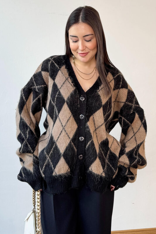 TRK-8182 Vizon-Siyah Kırçıllı Triko Baklava Desen Oversize Hırka - 4