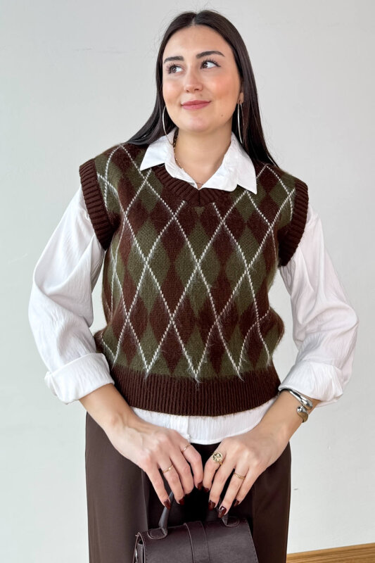 TRK-8183 Kahverengi Kırçıllı Triko Baklava Desen V Yaka Süveter - 5